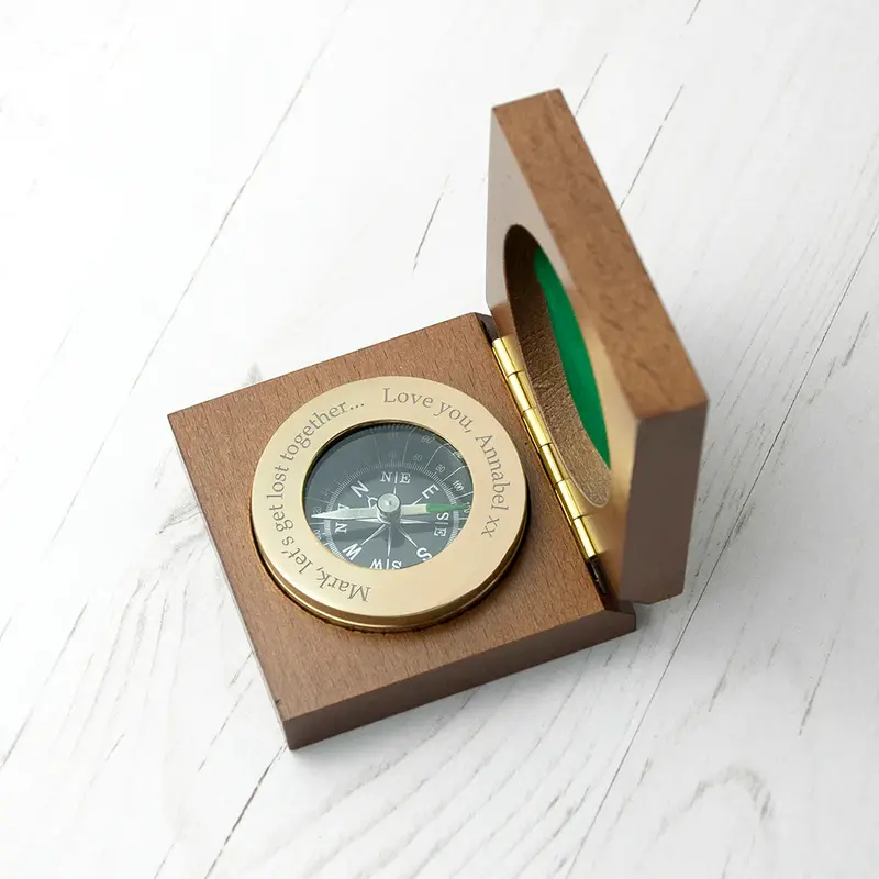 Gepersonaliseerd Messing Kompas met Gegraveerde Houten Box - Image 5